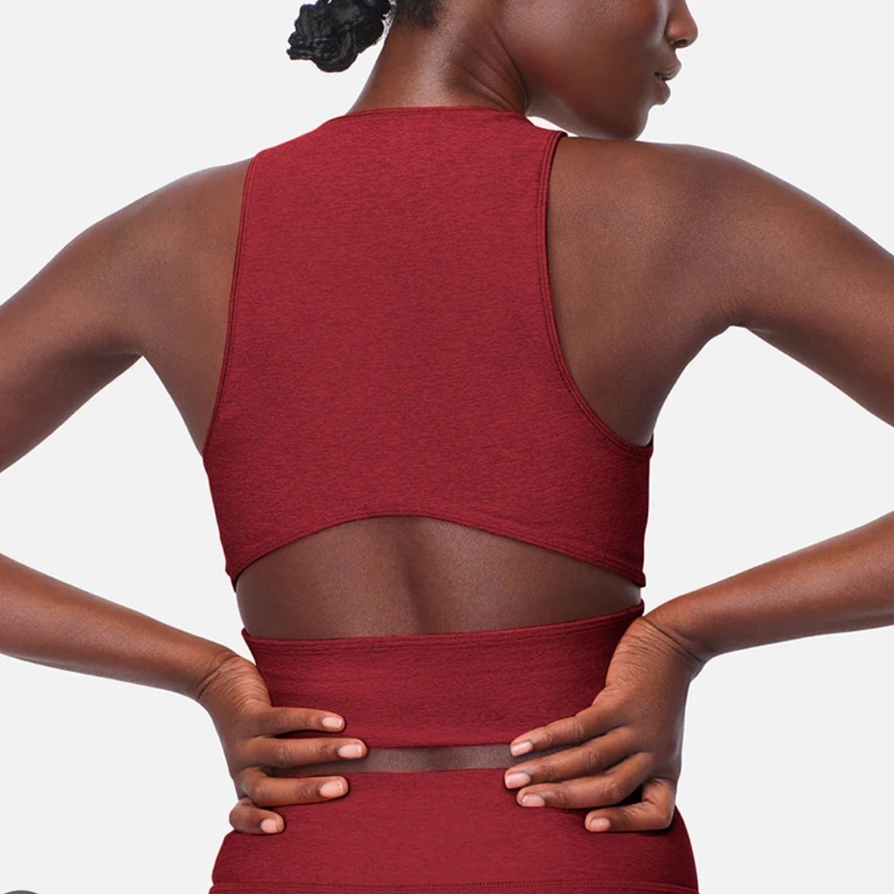 Outdoor Voices Red Slashback Crop Top small